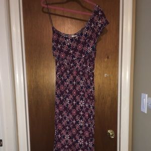 One shoulder maxi dress
